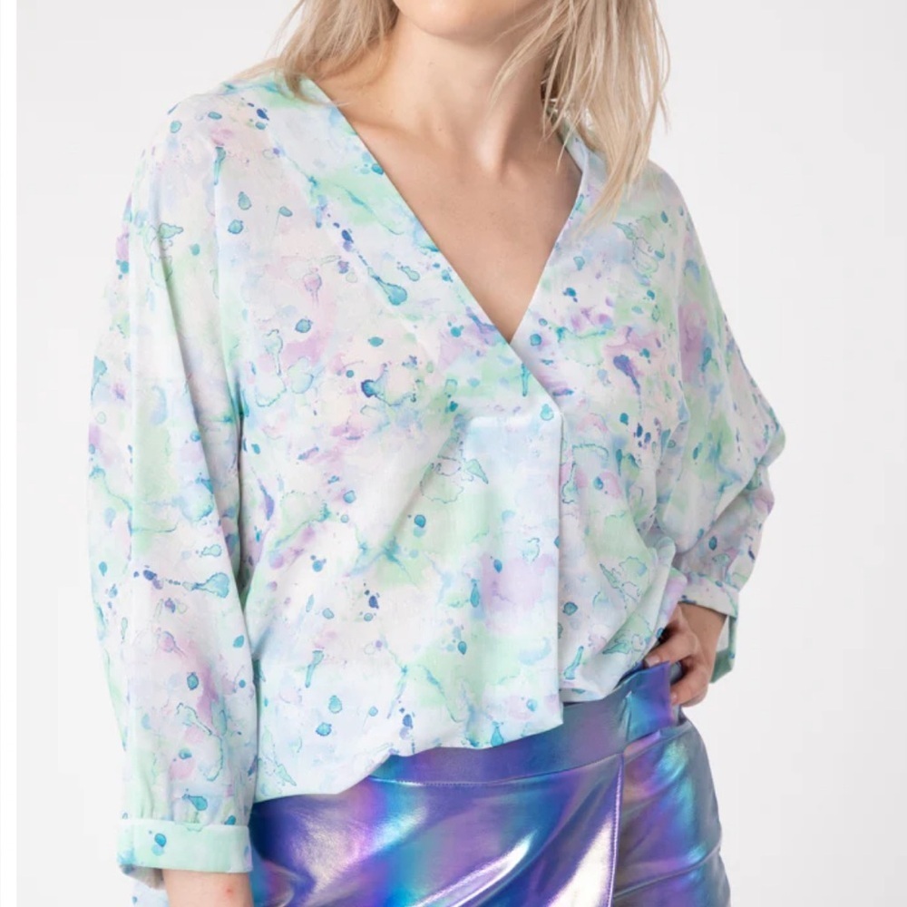 NEW Sincerely Ours Small Floral‎ Abstract Oversized Blouse Top ~ Artsy Feminine